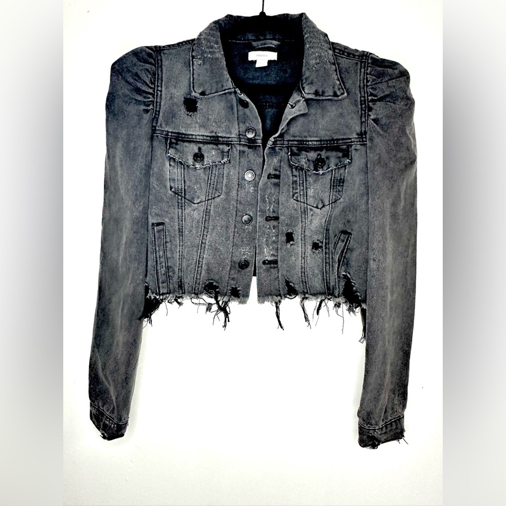 Forever 21 Black Wash Puffy Sleeve Girly Rocker Distressed Denim Jacket Small